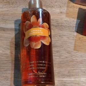 Victoria's Secret Amber Romance Bath Bubbles